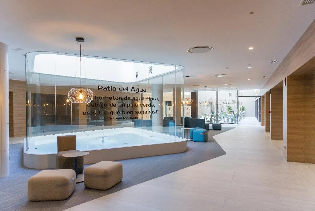 Lobby, Macia Sevilla Kubb, Seville