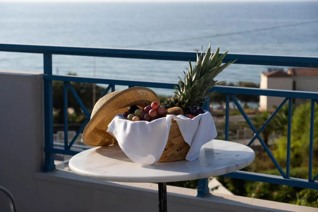 JUNIOR SUITE SEA VIEW Room, Rethymno Mare Royal & Water Park, Crete