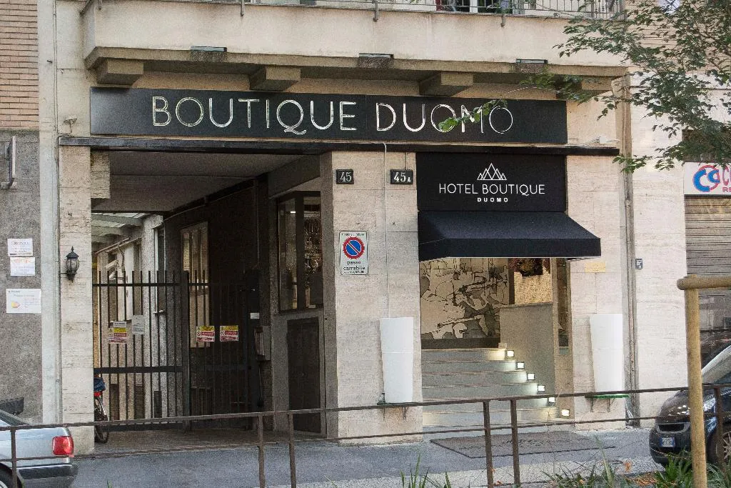 General view, Boutique Duomo, Milan