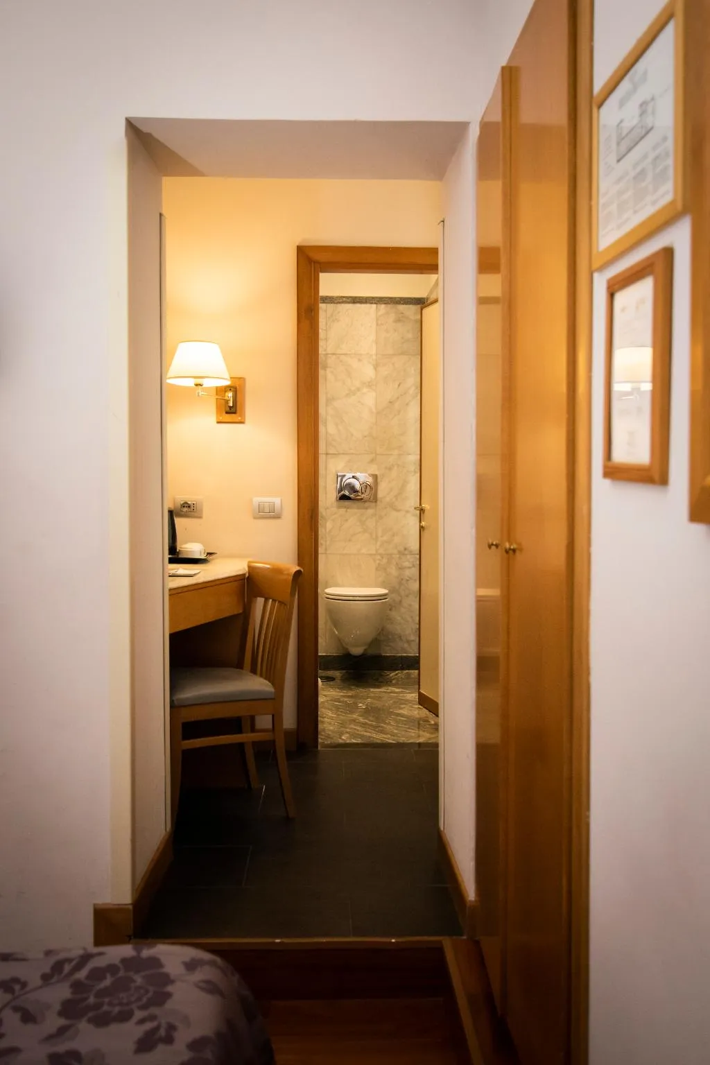 DOUBLE ECONOMY Room, Giolli Nazionale, Rome