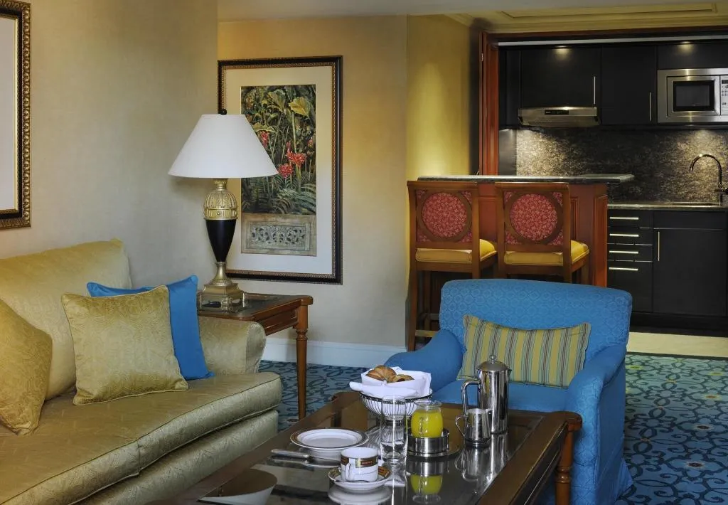 SUITE KING SIZE BED Room, Cairo Marriott hotel & Omar Khayyam Casino, Cairo