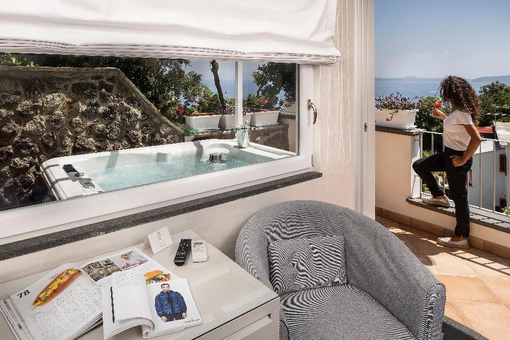 SUITE DELUXE ONE BED Room, Grifo Hotel Charme&SPA, Naples