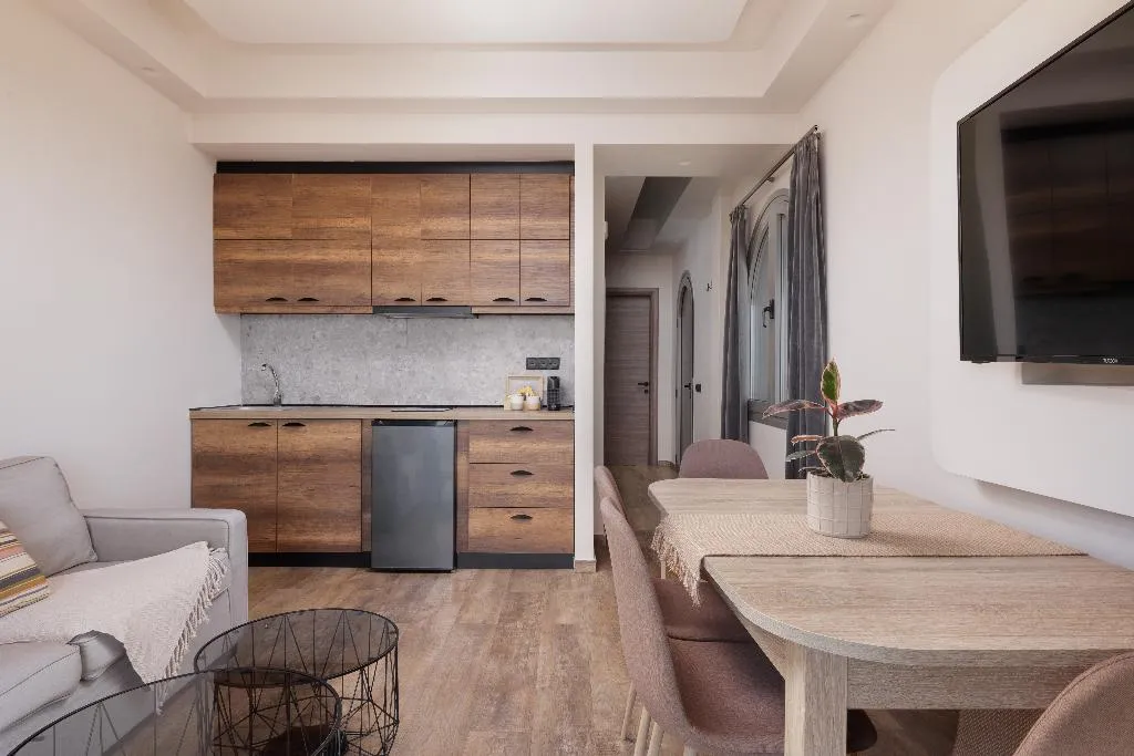 APARTMENT TWO BEDROOMS Room, The Summit Escape, Corfu