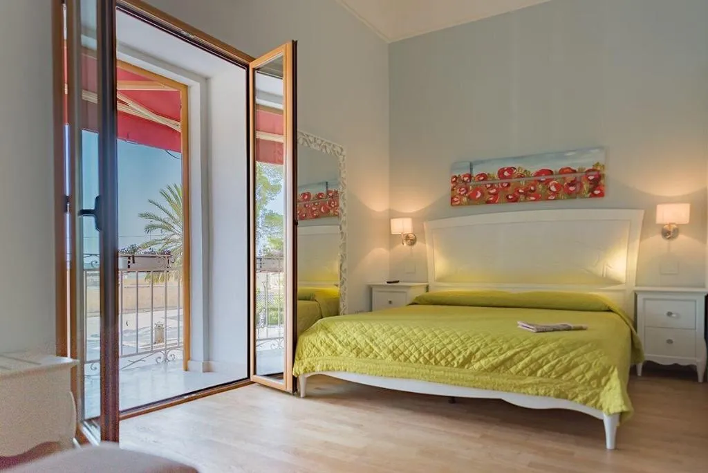 Room, Hotel Flora, Catania