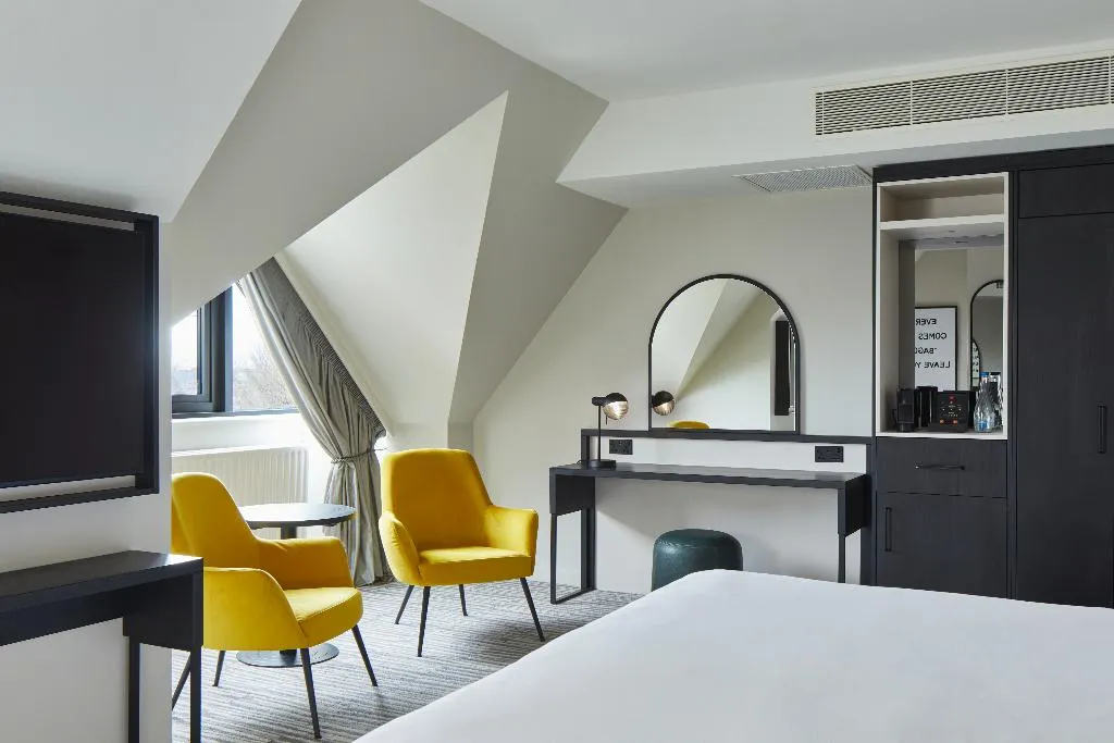 Room, Leonardo Hotel Dublin Christchurch, Dublin