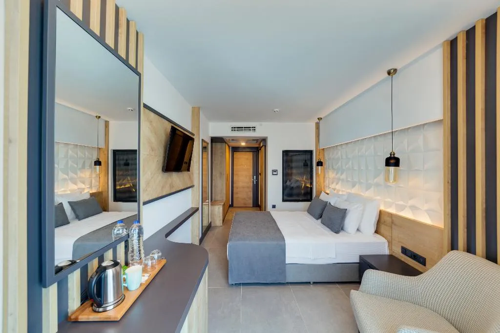 DOUBLE DELUXE SEA VIEW Room, Signature Blue Resort, Izmir