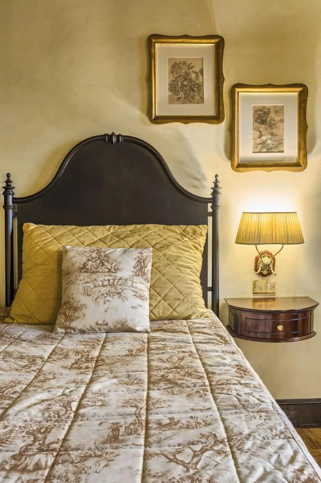 SINGLE CLASSIC Room, Grand Hotel Baglioni, Florence