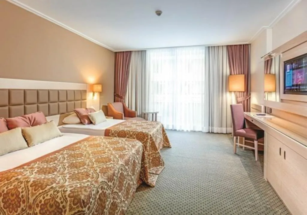 DOUBLE STANDARD Room, Miracle Resort, Antalya