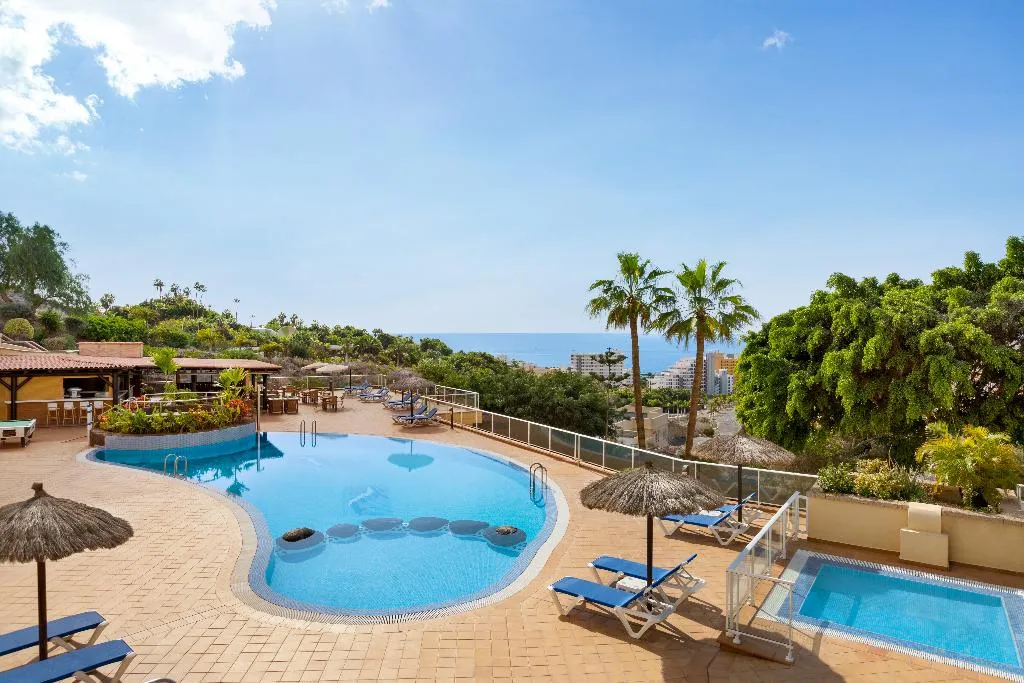 Pool, Wyndham Residences Tenerife Costa Adeje, Tenerife