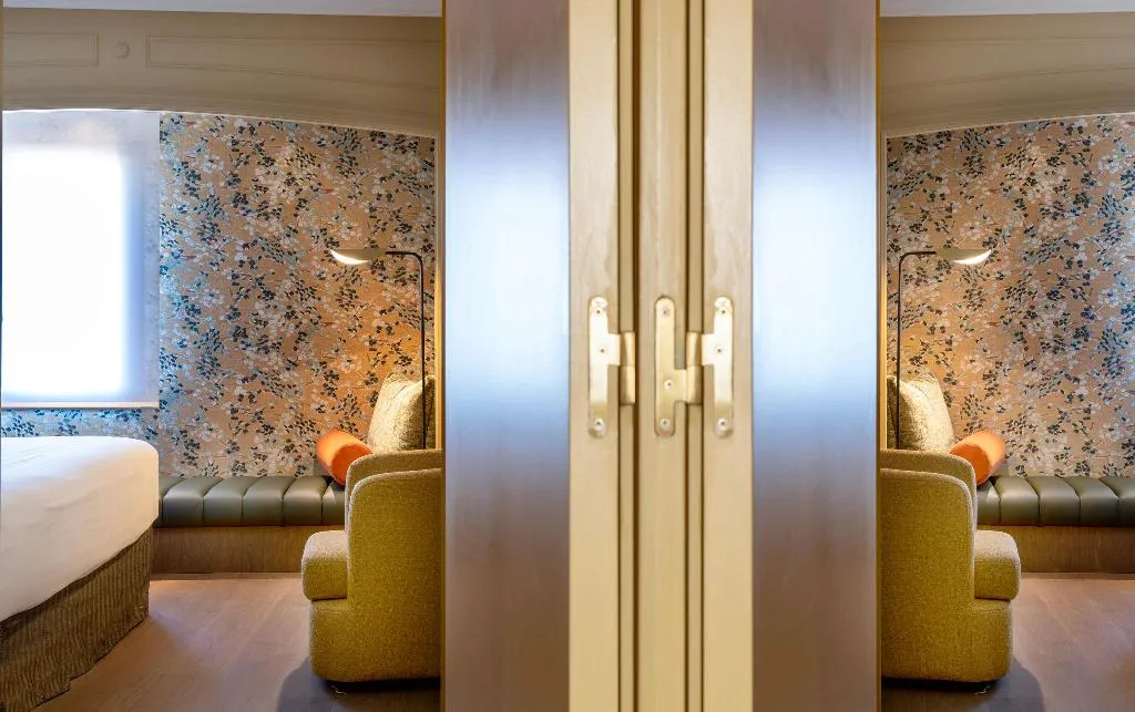 FAMILY ROOM WITH VIEWS Room, El Avenida Palace, Barcelona