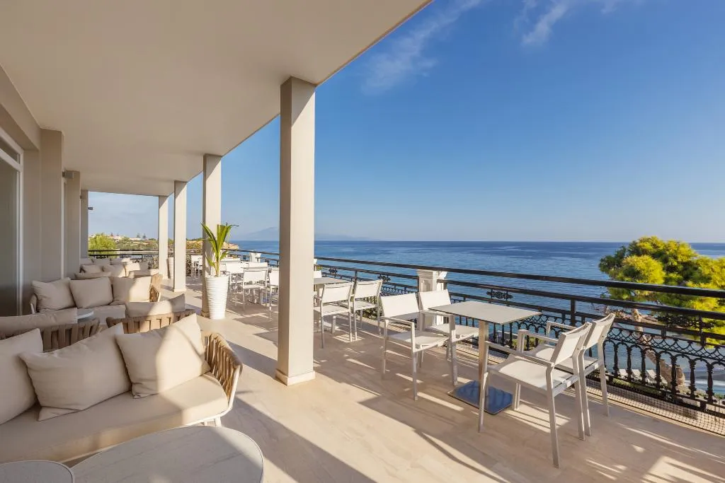 Bar, Alexandra Beach Resort and Spa, Zante