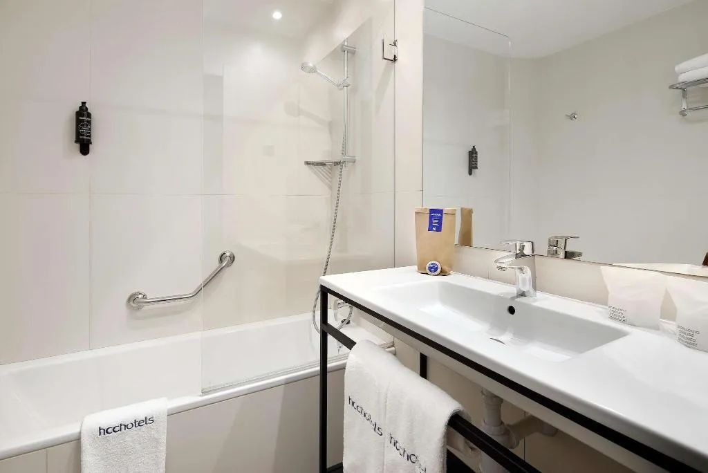 DOUBLE SINGLE USE WITH DOUBLE BED Room, HCC Taber, Barcelona