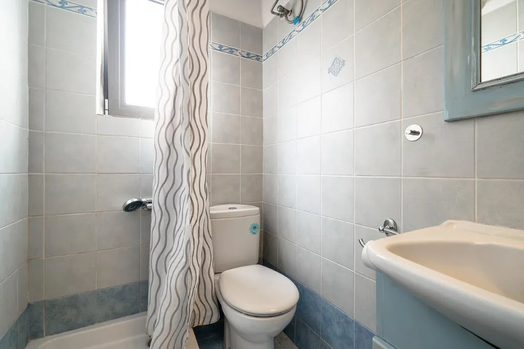 APARTMENT TWO BEDROOMS ONE BATHROOM Room, Zoi Lixouri, Kefallinia