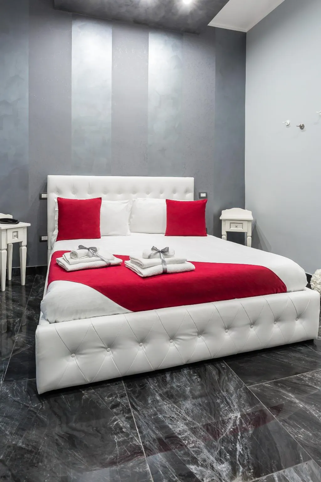QUADRUPLE STANDARD Room, Hotel Palace Napoli, Naples