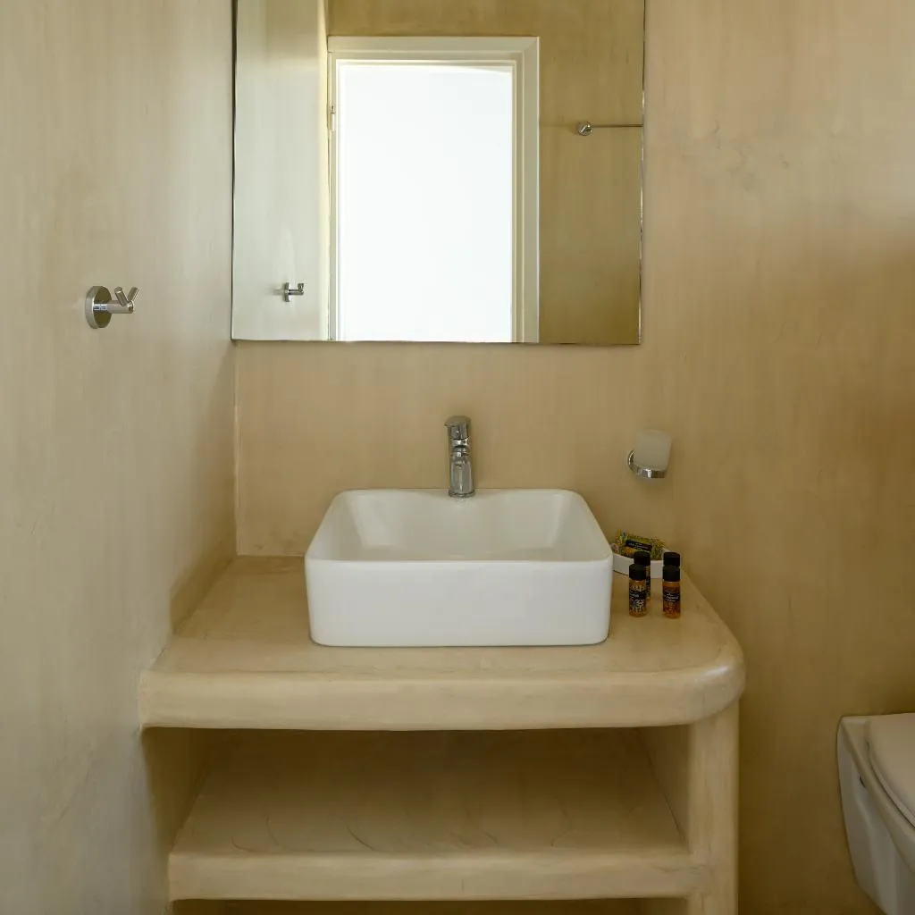 Double or Twin SUPERIOR Room, Selini Hotel Santorini, Santorini