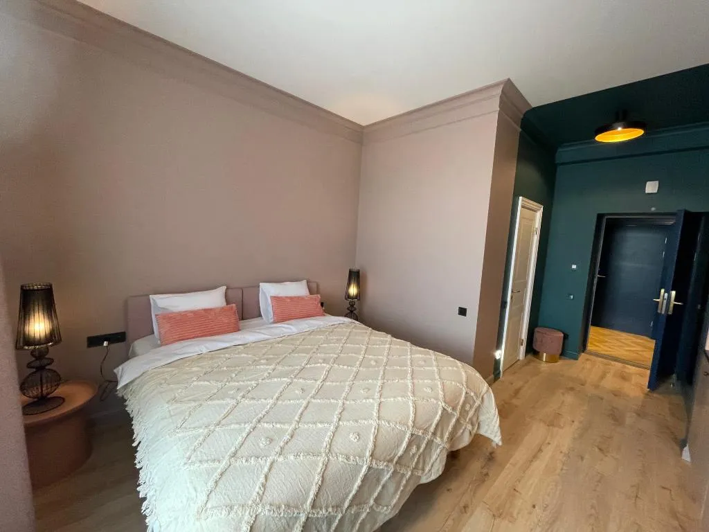 DOUBLE CLASSIC Room, Aparthotel Amella, Riga