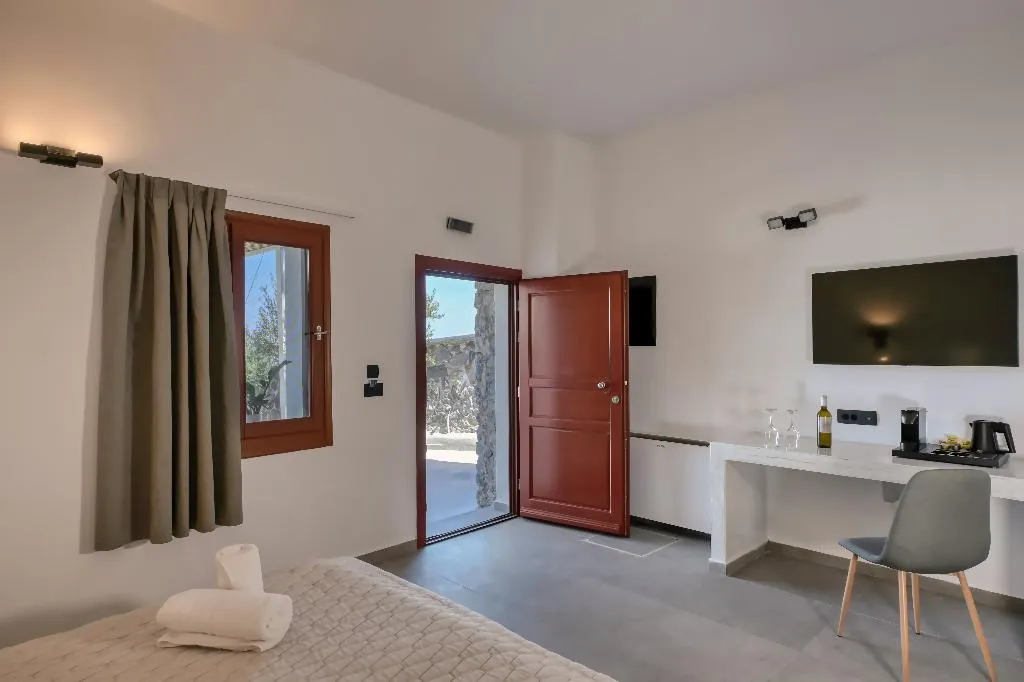 SUITE SEA VIEW HONEYMOON Room, splendour hotel and suites, Santorini