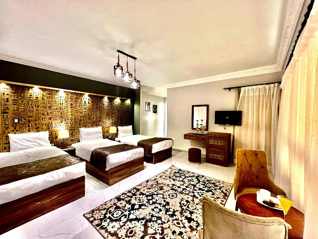 TRIPLE WITH VIEWS Room, New Museum, Pyramids Inn, Cairo