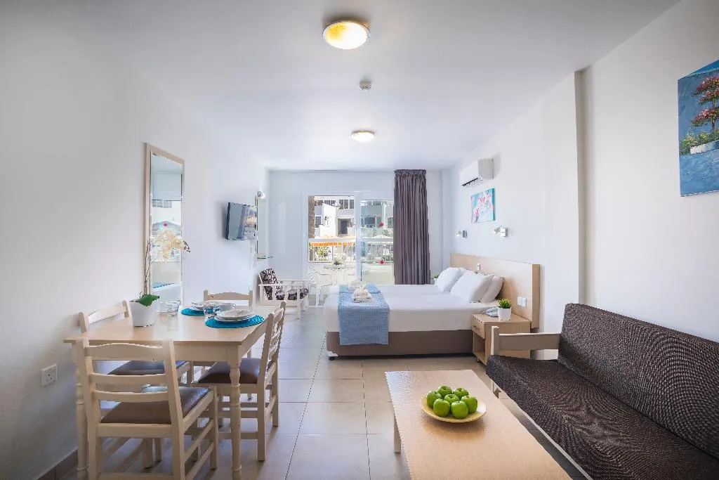 STUDIO STANDARD Room, Christabelle Hotel Apartments, Cyprus