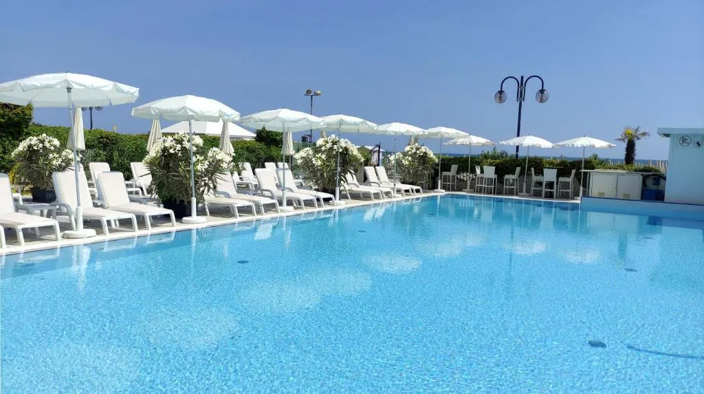 Pool, Oxford, Venice