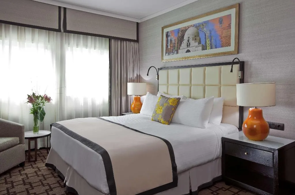 SUITE POOL VIEW Room, Hilton Cairo Heliopolis, Cairo