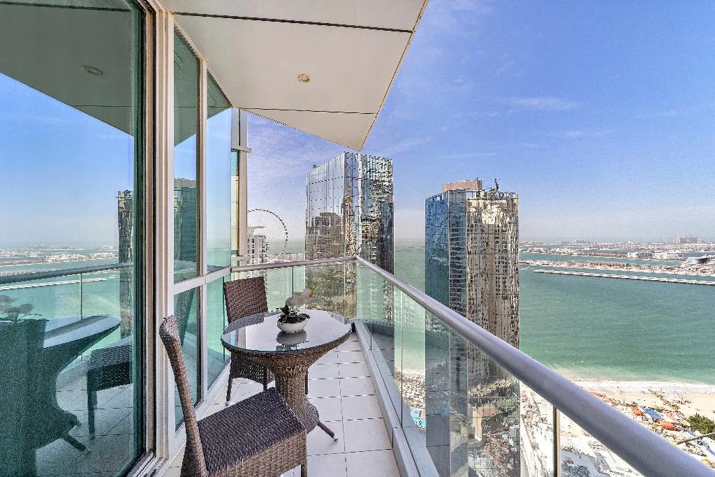 APARTMENT THREE BEDROOMS Room, Blue Beach Tower The Walk JBR Dubai (ex JA Oasis), Dubai