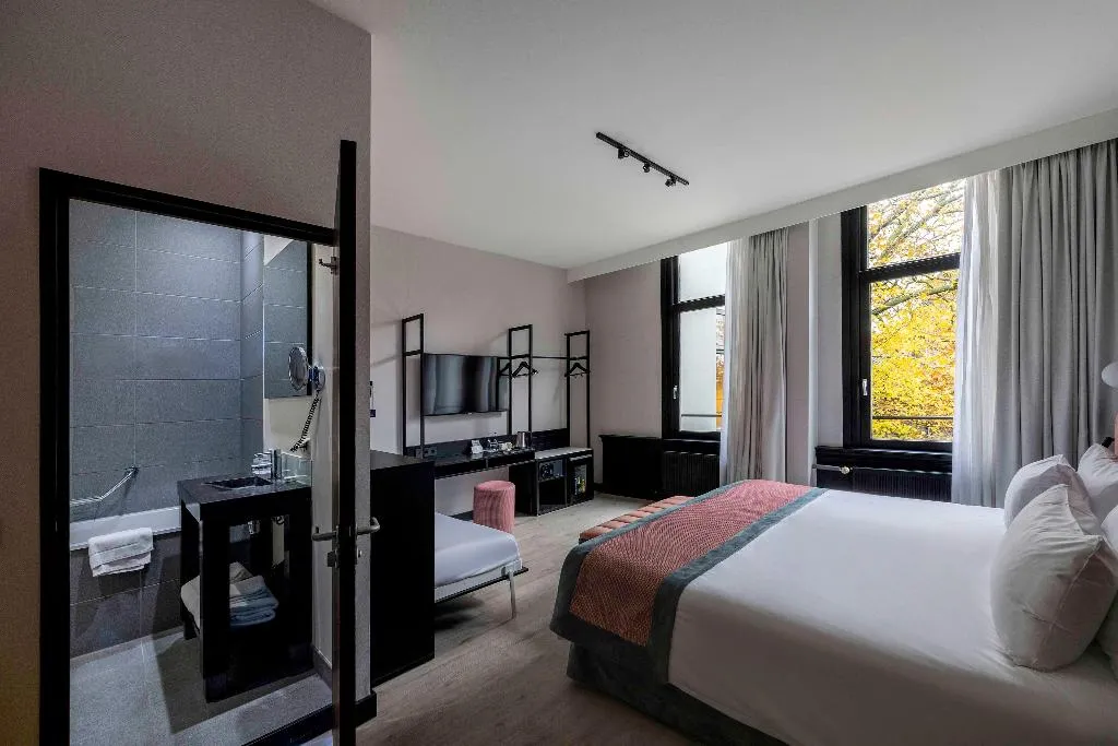 Room, Catalonia Vondel Amsterdam, Amsterdam