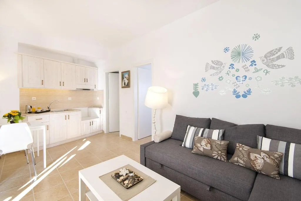 Room, Lindos Harmony Suites, Rhodes