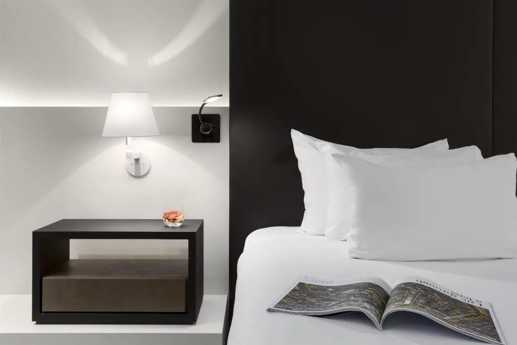 DOUBLE SUPERIOR Room, NH Collection Amsterdam Barbizon Palace, Amsterdam