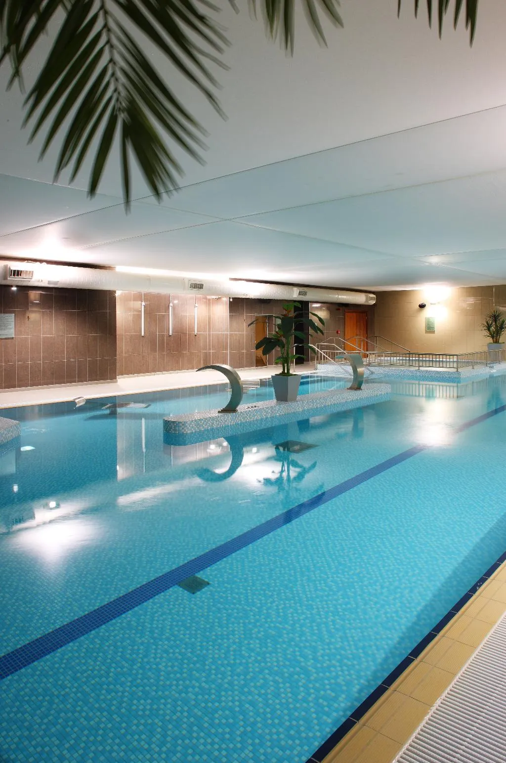 Pool, Maldron Hotel Tallaght, Dublin