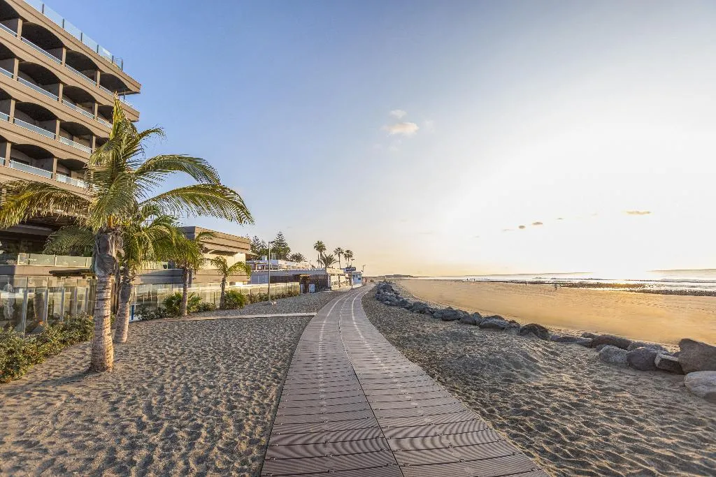 Beach, Hotel Faro, a Lopesan Collection Hotel, Gran Canaria