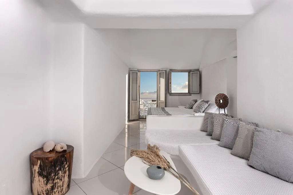 JUNIOR SUITE WITH DOUBLE BED Room, Caldera Premium Villas, Santorini