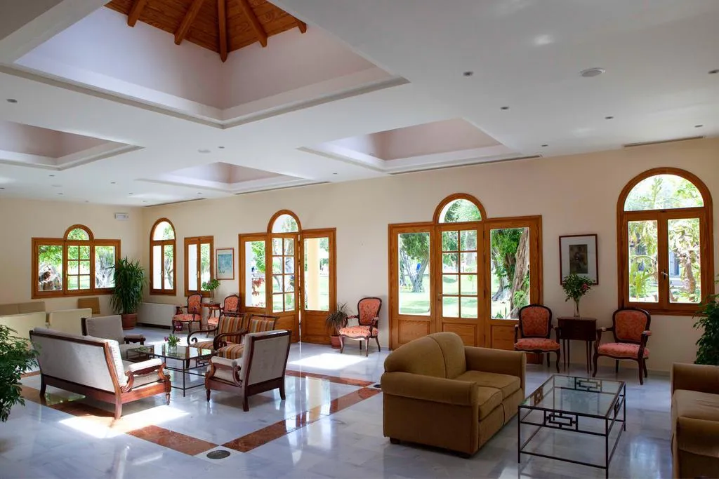 Lobby, Delfinia, Corfu