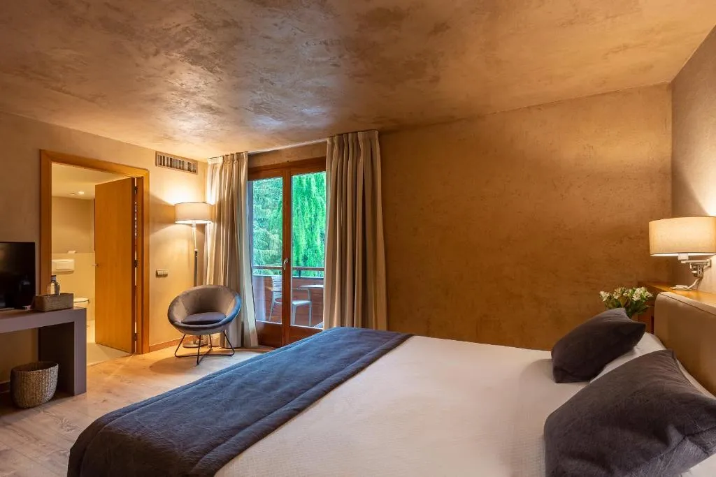 DOUBLE SUPERIOR Room, Xalet del Golf, Barcelona