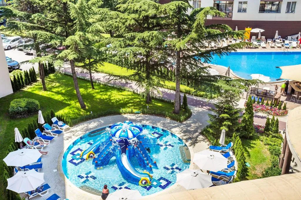 Sports and Entertainment, Laguna Park and Aqua Club, Bourgas