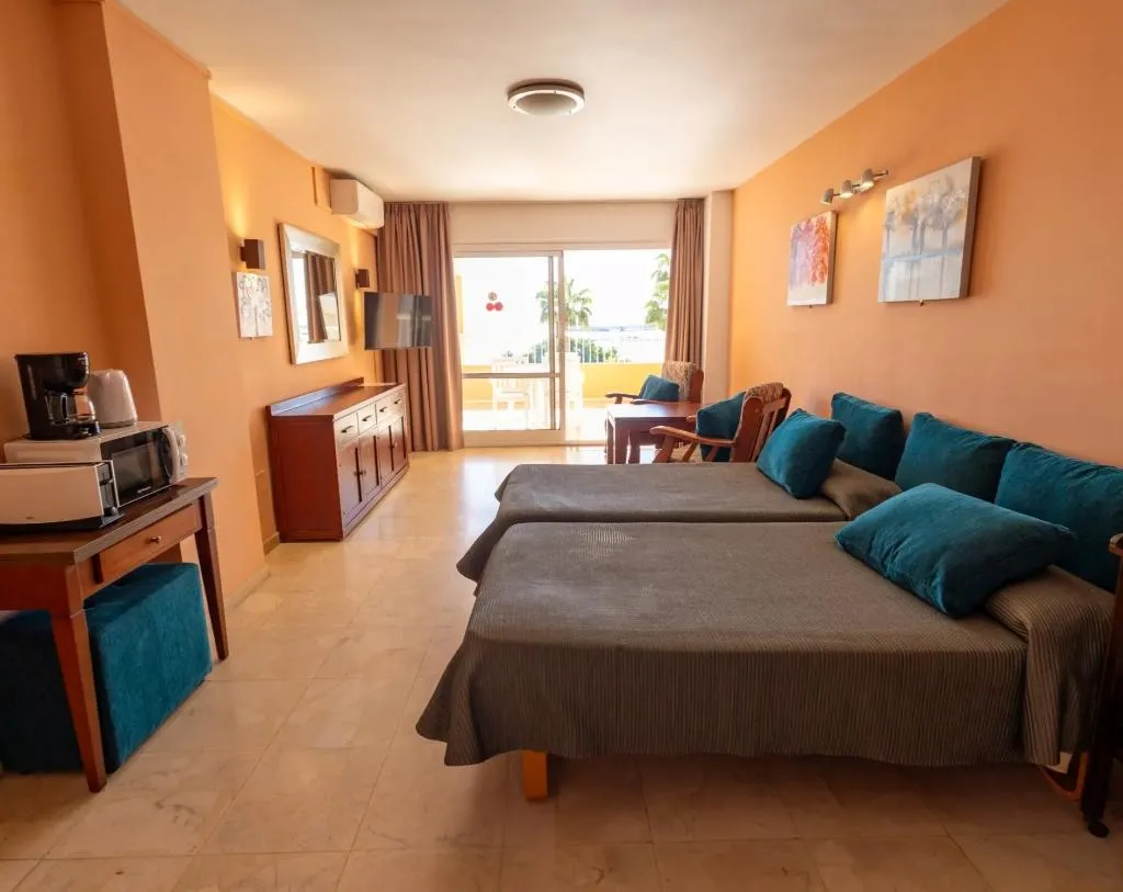 APARTMENT SIDE SEA VIEW ONE BEDROOM Room, Jabega, Costa Del Sol