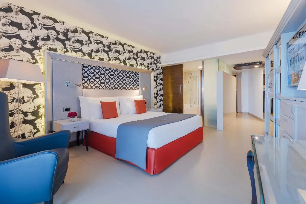 SINGLE DELUXE Room, AX The Palace, Malta