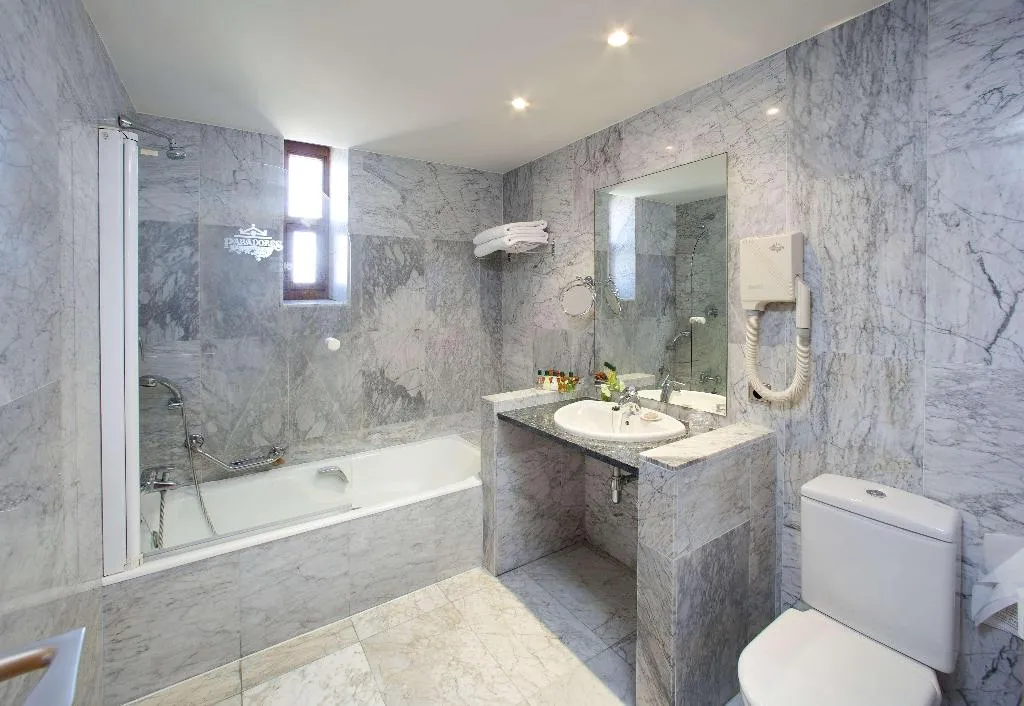 DOUBLE STANDARD Room, Parador de Cardona, Barcelona