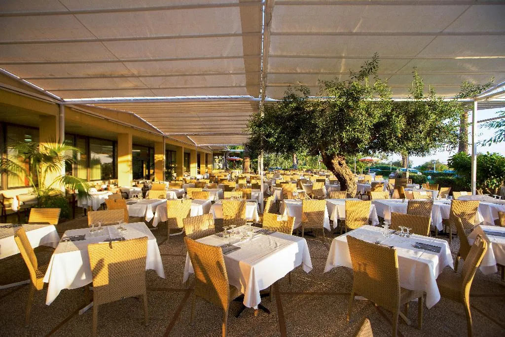 Restaurant, MClub Lipari, Catania