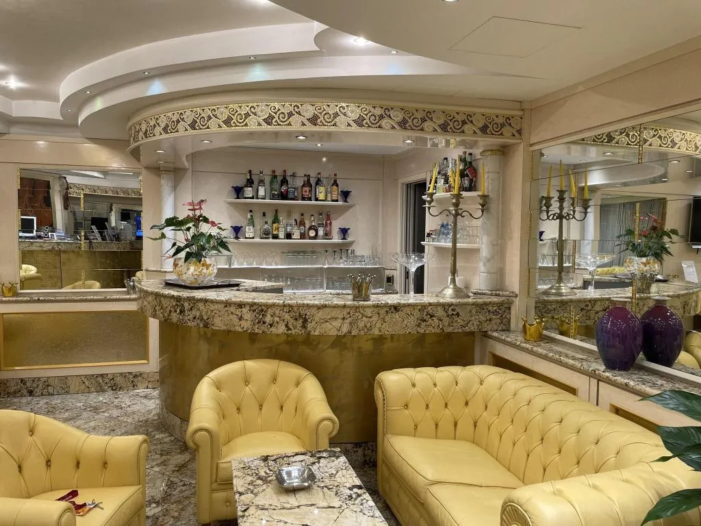 Bar, Hotel Wagner, Milan