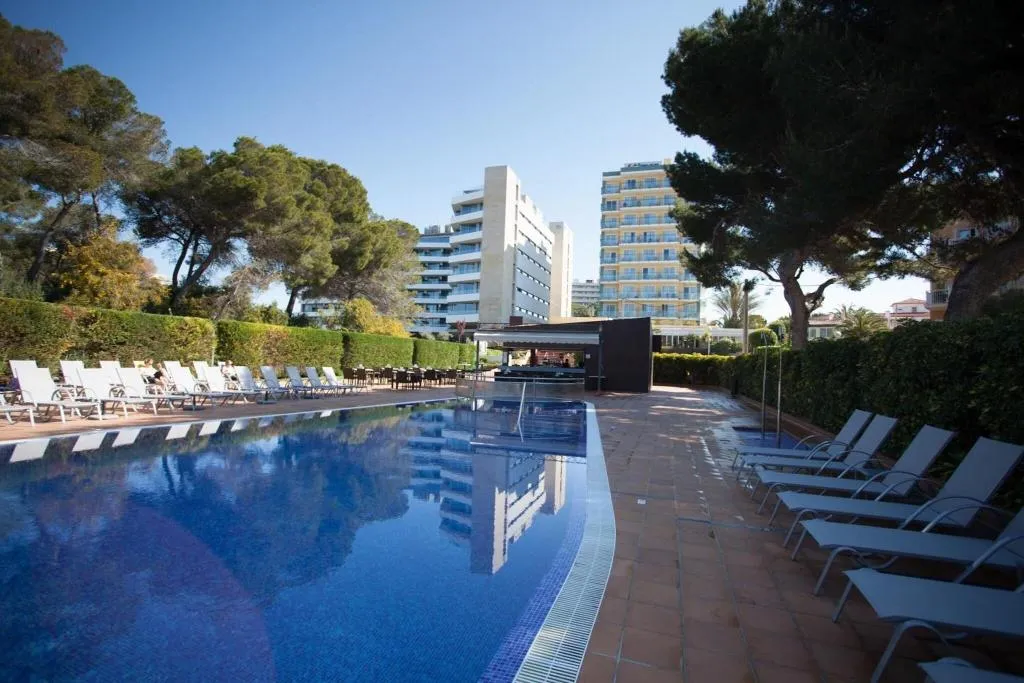 Pool, Timor, Majorca