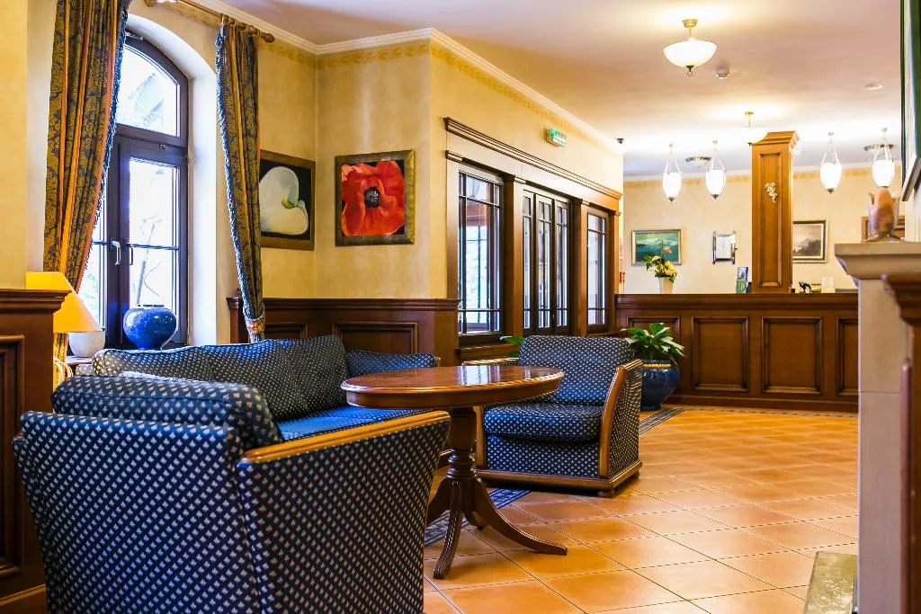 Lobby, Hotel Opera, Gdansk