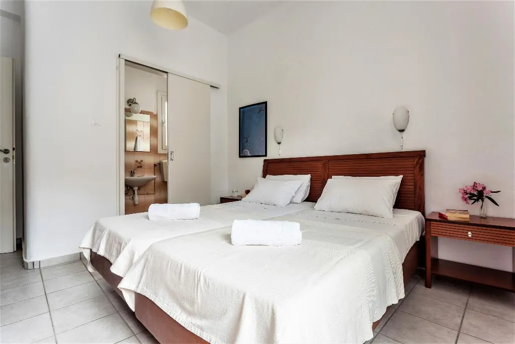 Double or Twin STANDARD Room, Argo, Skiathos