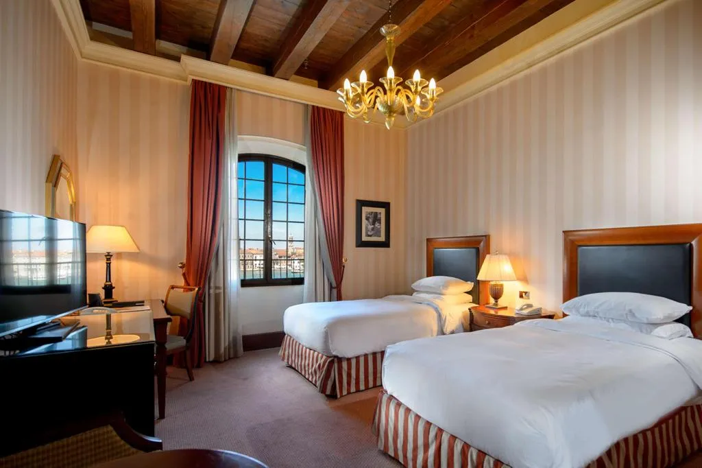 Room, Hilton Molino Stucky Venice, Venice