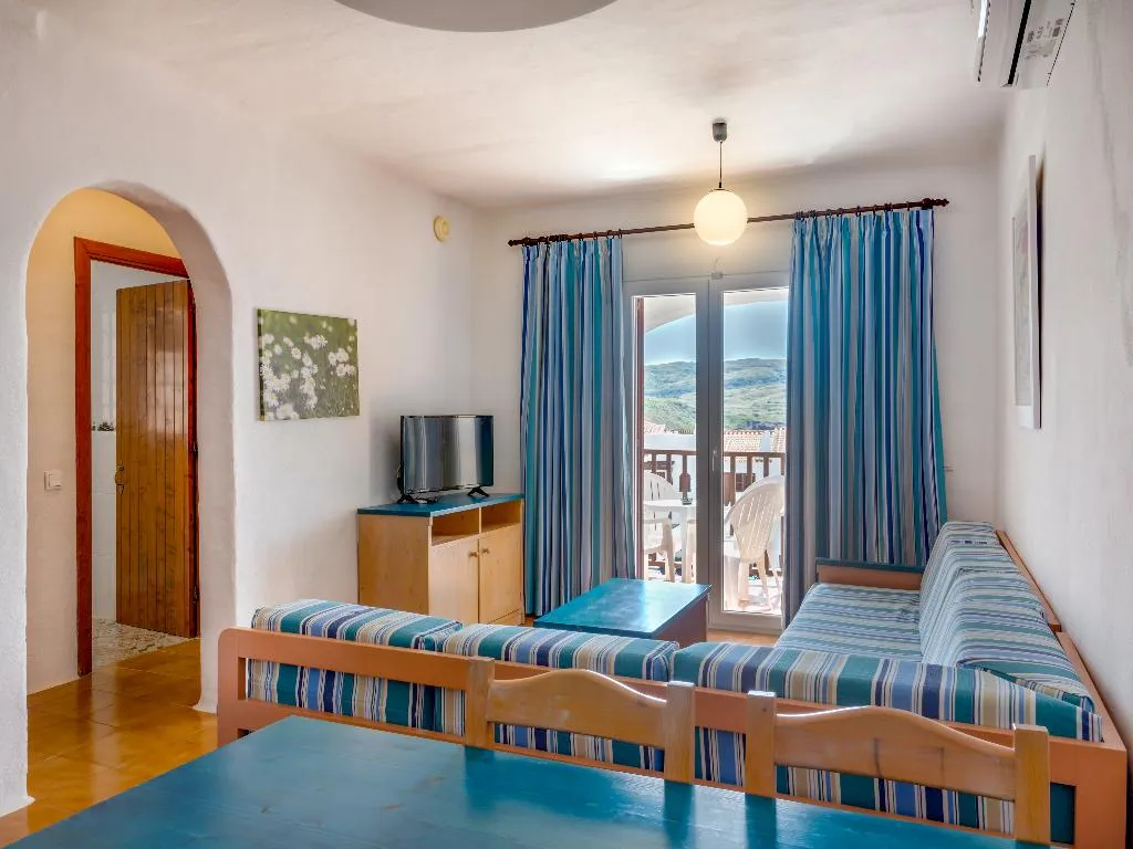 APARTMENT TWO BEDROOMS Room, Comitas Tramontana Park, Menorca