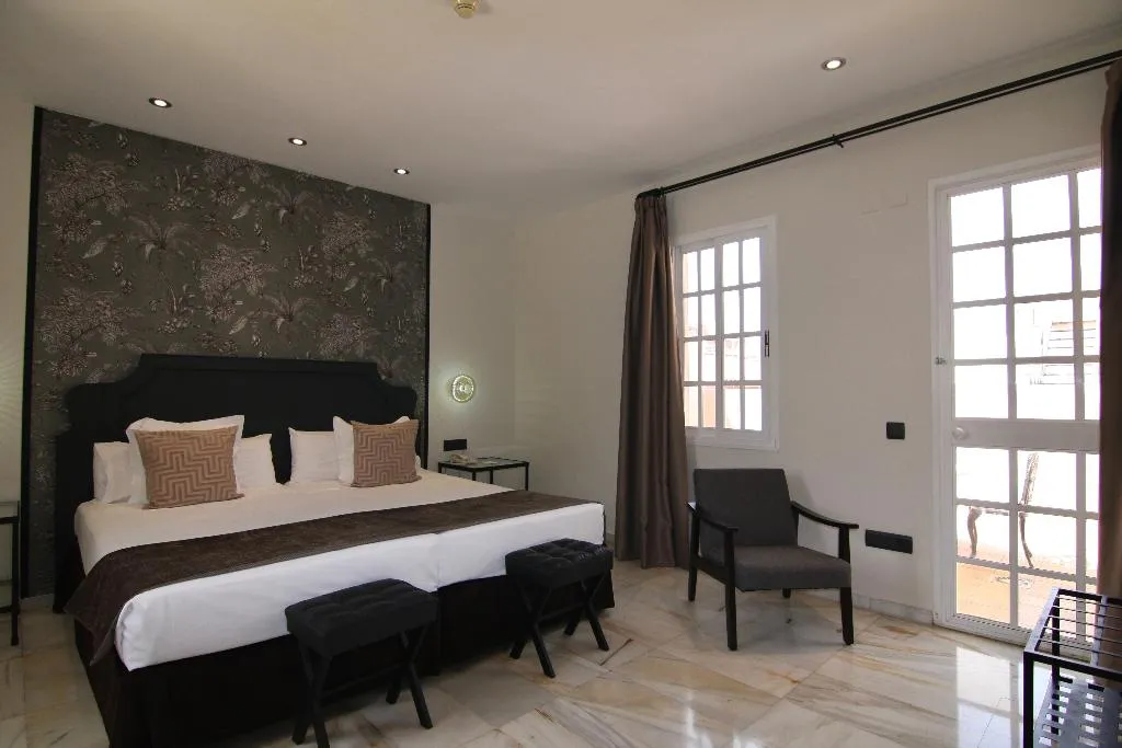 DOUBLE STANDARD Room, San Gil, Seville