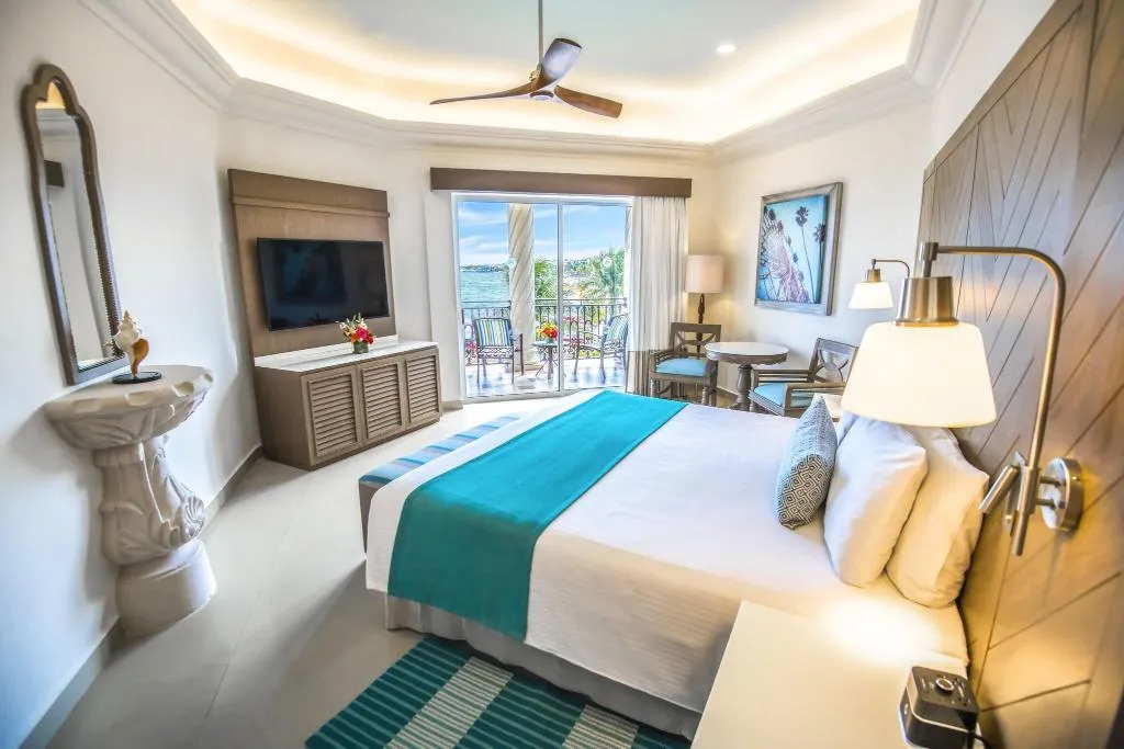 Room, Wyndham Alltra Playa del Carmen Adults Only All In, Playa Del Carmen