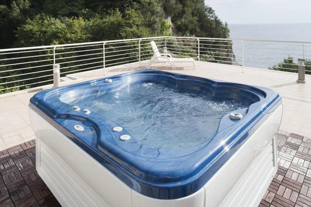 Sports and Entertainment, Residence La Dolce Vita, Naples