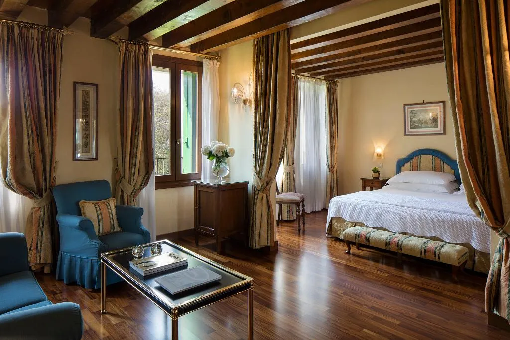 SUITE EXECUTIVE Room, Villa Michelangelo Vicenza - Starhotels Collezione, Venice