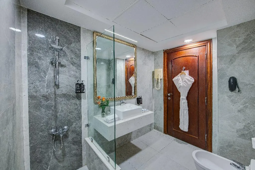 FAMILY ROOM EXECUTIVE Room, Howard Johnson Plaza by Wyndham Dubai Deira, Dubai